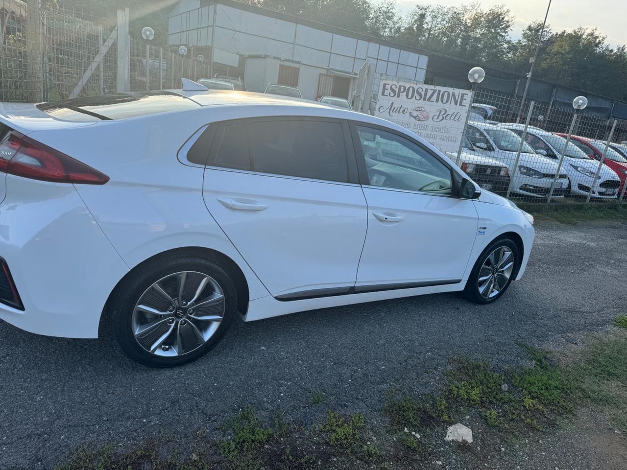 Hyundai Ioniq 1.6 Hybrid DCT Comfort