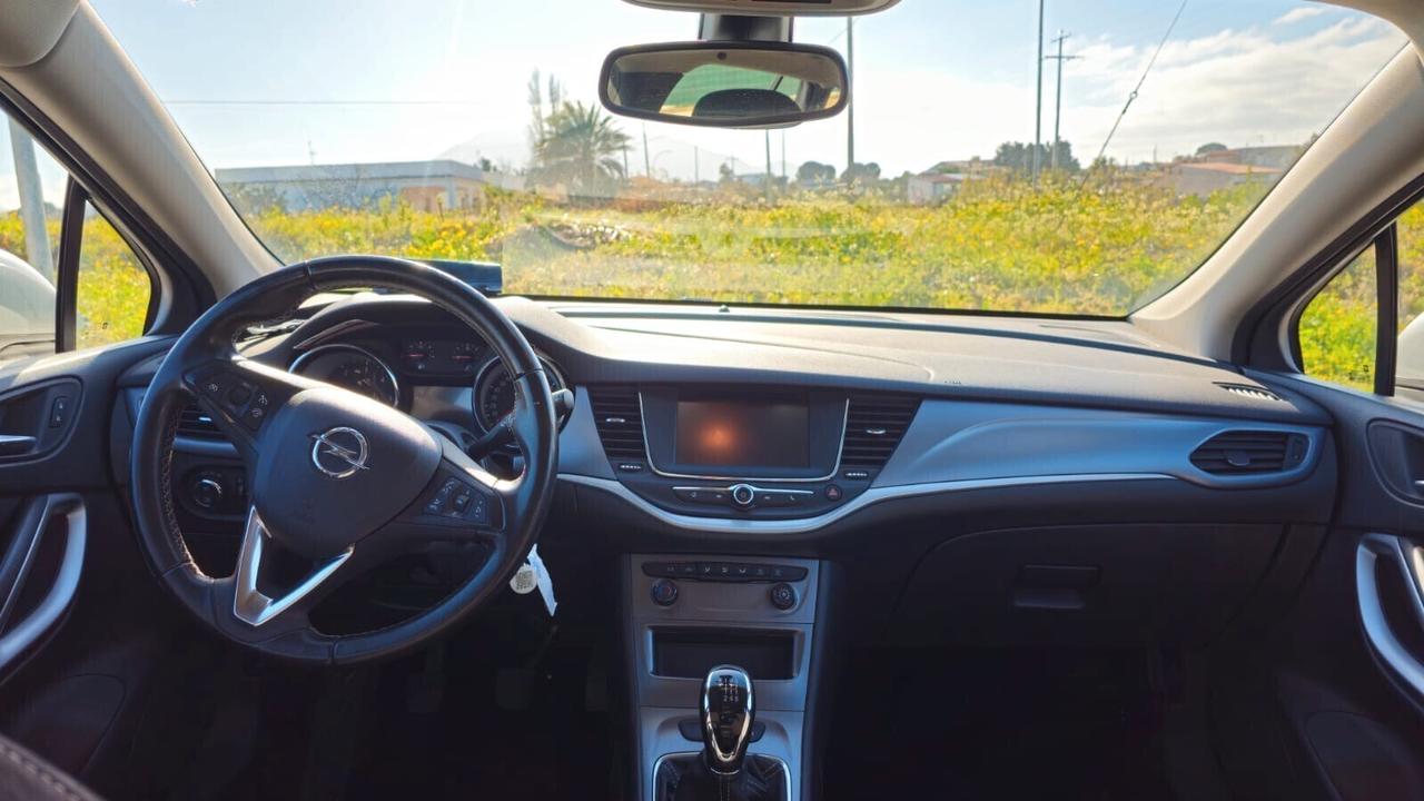 OPEL ASTRA SPORT TOURER ST 1.6 CC CDTI 110 CV 2019 BISINESS S&S MT6 € 7.000,00