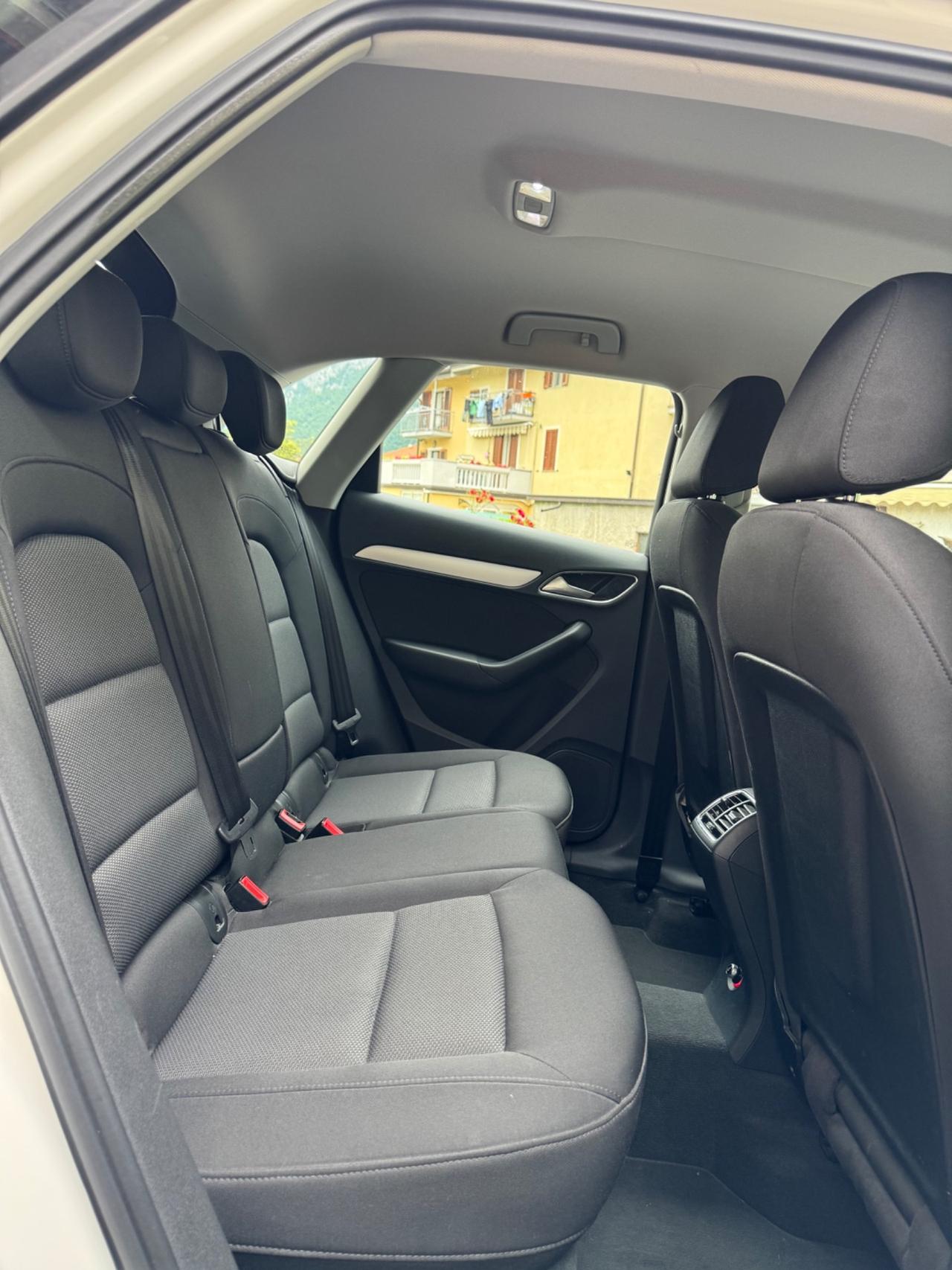 Audi Q3 2.0 TDI 150 CV Sport