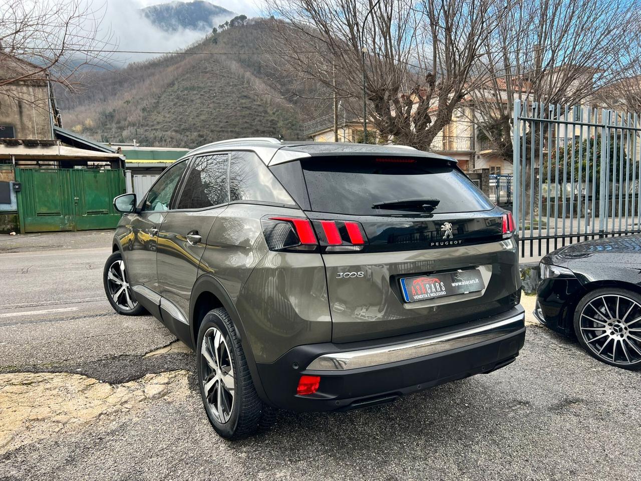 Peugeot 3008 BlueHDi 130 S&S Allure