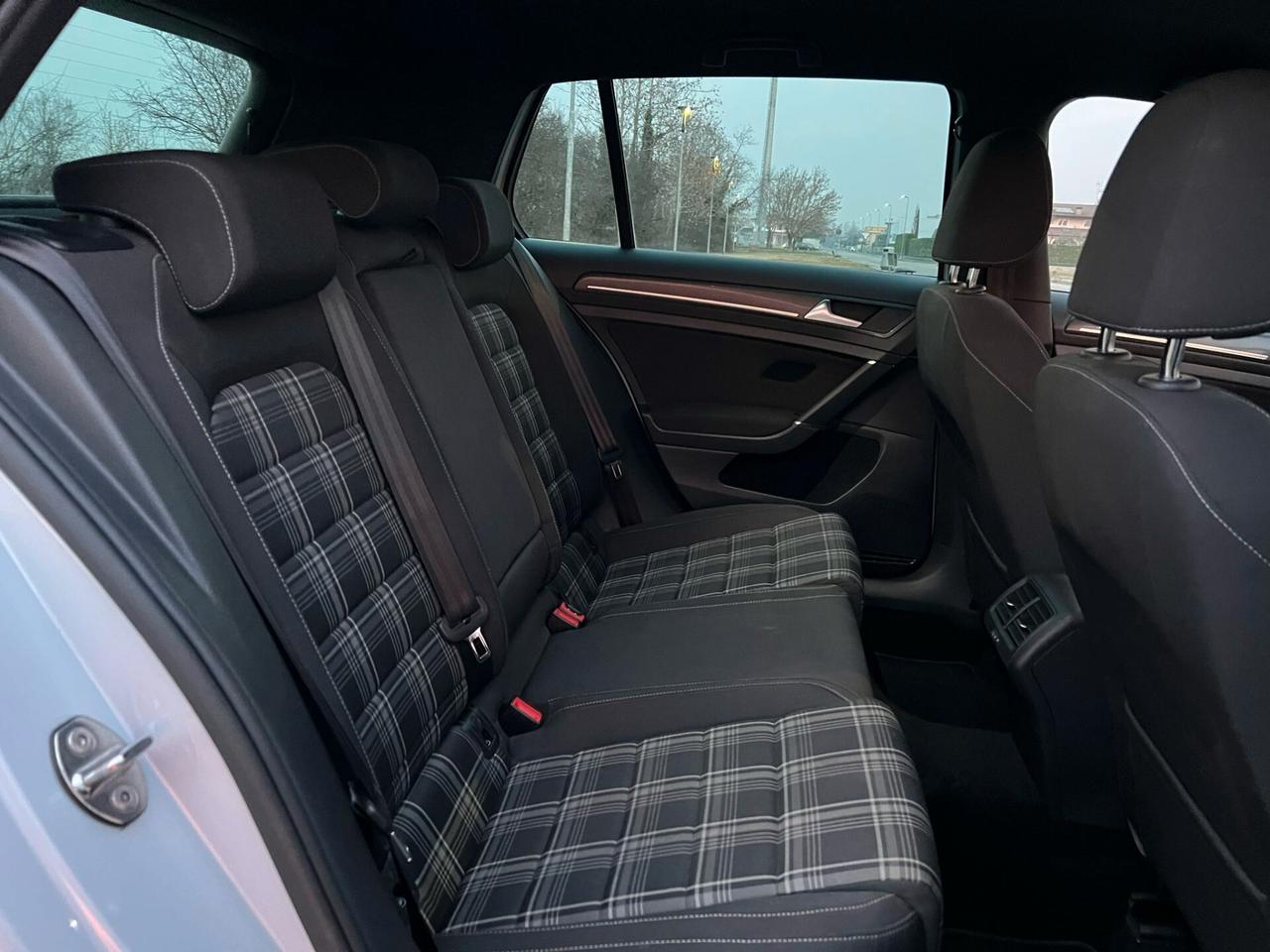 Volkswagen Golf GTD 184 CV 2018 - *PROMOZIONE*