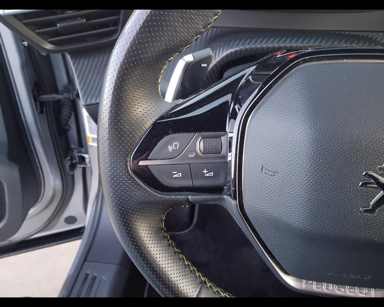 PEUGEOT 2008 II 2020 - 2008 1.2 puretech GT Pack s&s 130cv eat8