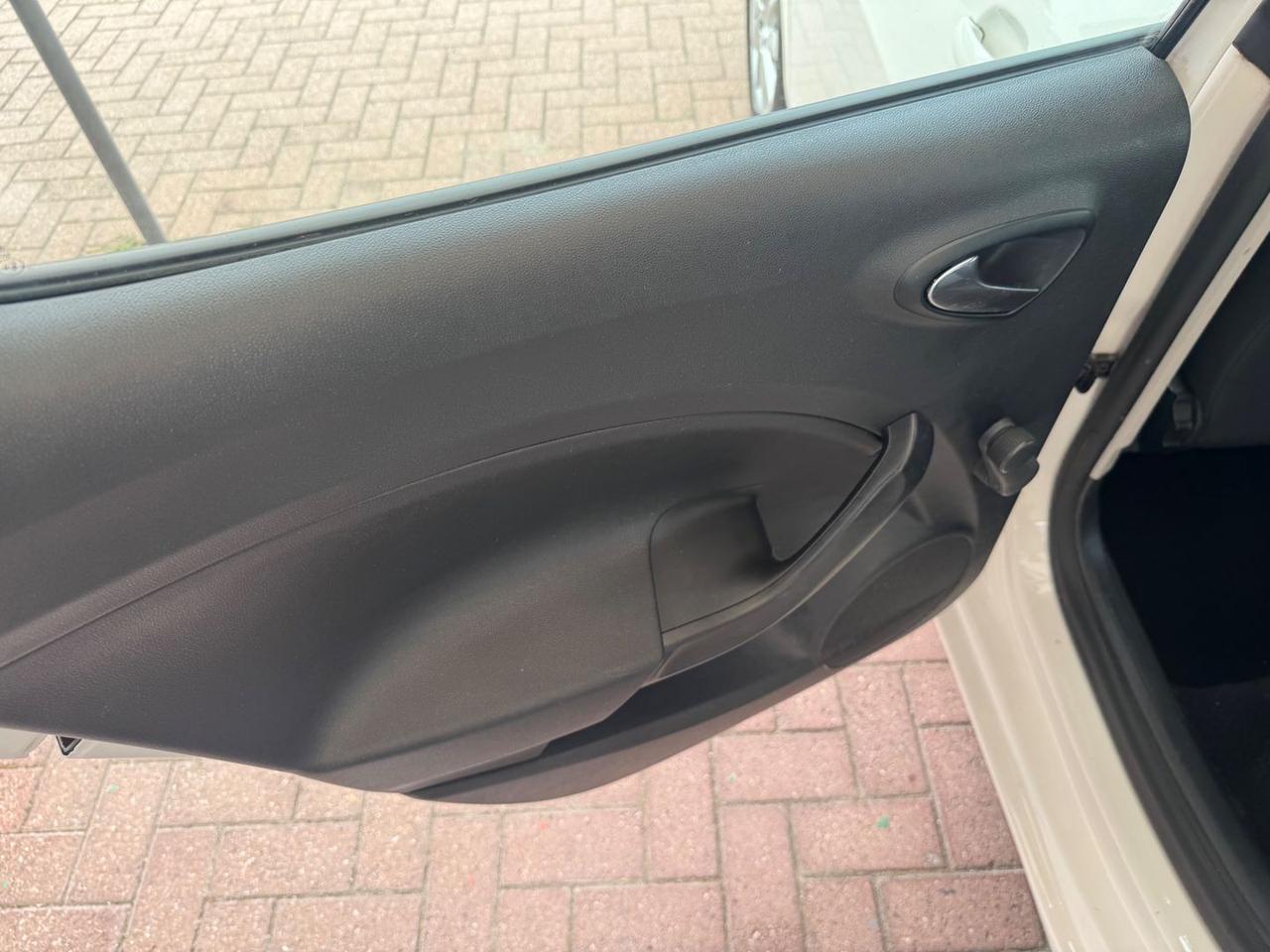 Seat Ibiza Connect Grey 1.0 #11874