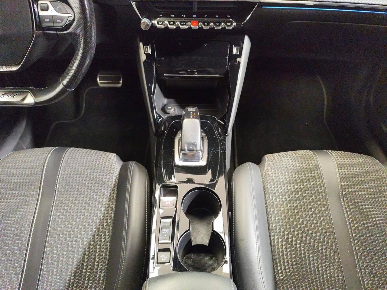 Peugeot 2008 1.2 puretech GT Line 130cv