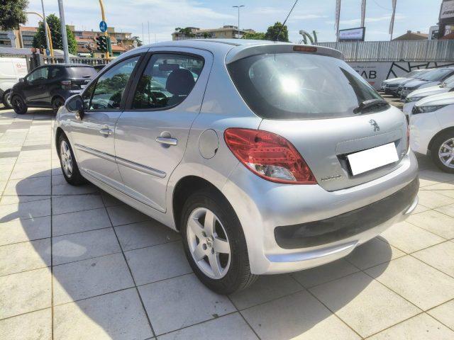 PEUGEOT 207 1.4 HDi 70CV 5p. Carplay Neopatentati