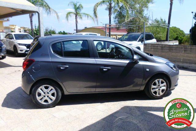 OPEL Corsa 1.2 5 porte Cosmo