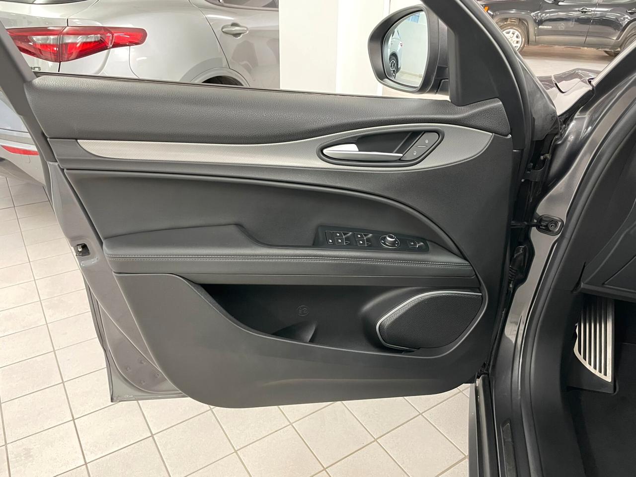 Alfa Romeo Stelvio 2.2 TD 190 CV EXECUTIVE Q4 CERCHI 19" PERFETTA KIT DISTRIBUZIONE SOSTITUITO