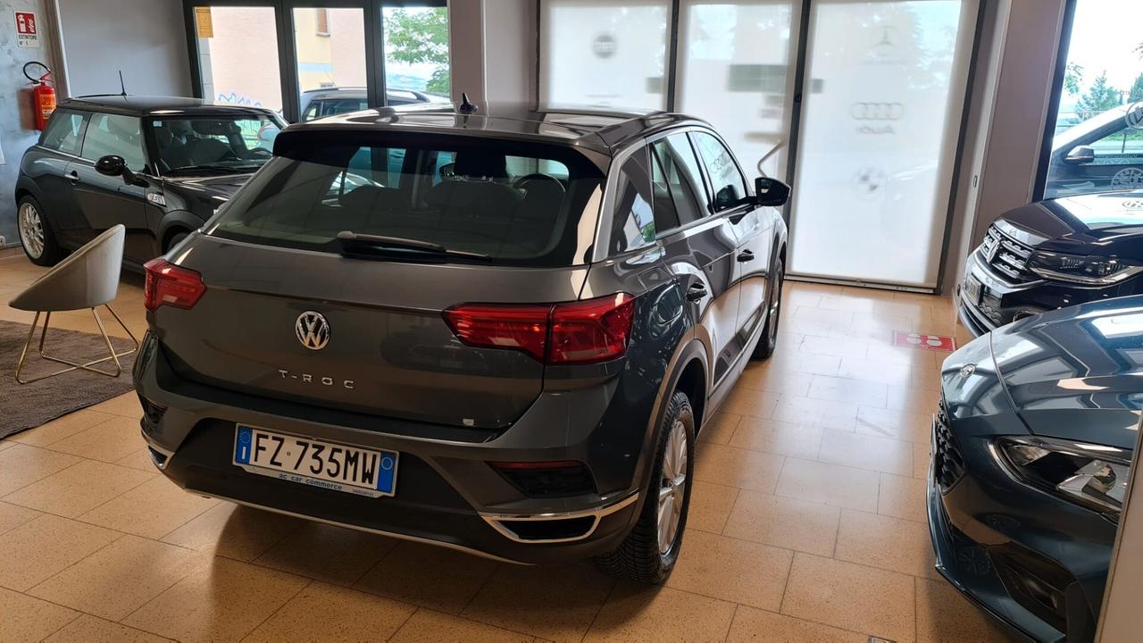 Volkswagen T-Roc 1.6 TDI SCR Business BlueMotion Technology