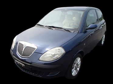 Lancia Ypsilon 1.2 Argento SOLO KM 73200