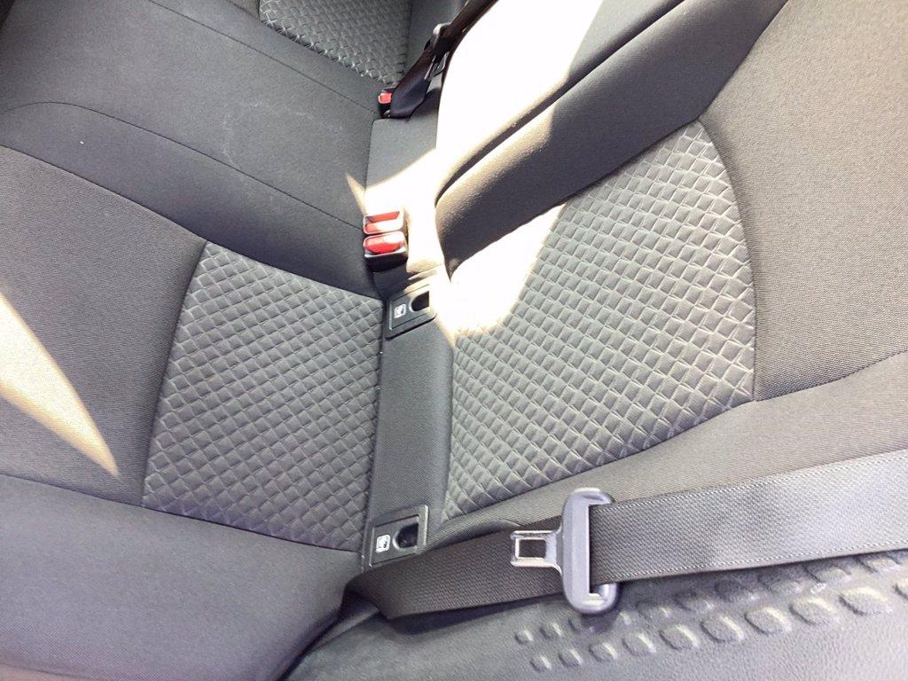 TOYOTA C-hr 1.8h active e-cvt del 2023