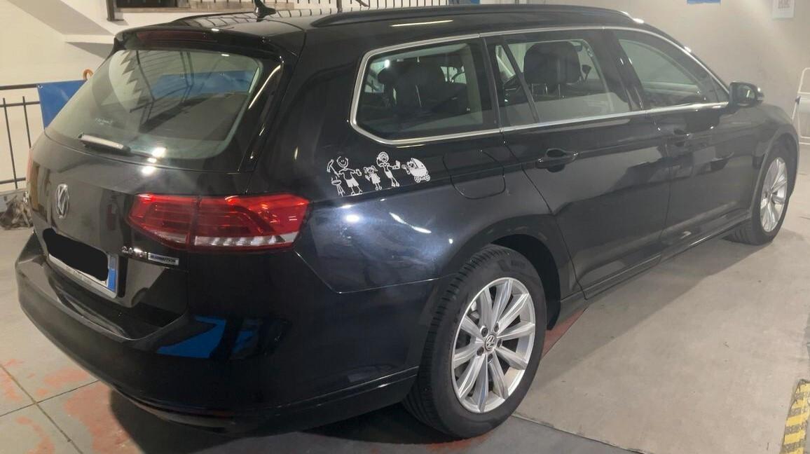 Volkswagen Passat Variant 2.0 TDI DSG Business BlueMotion Tech