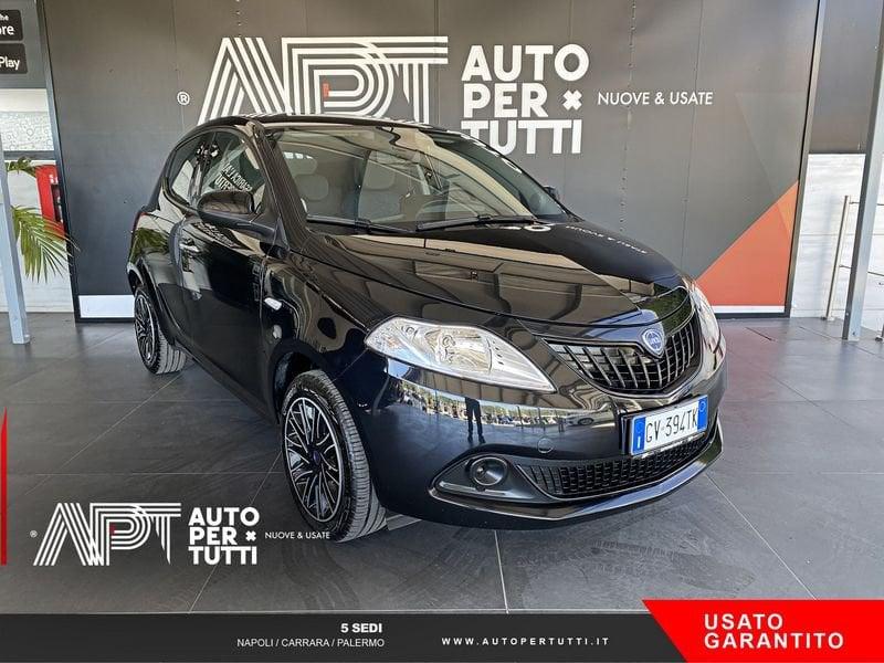 Lancia Ypsilon Ypsilon 1.0 firefly hybrid Silver Plus s&s 70cv