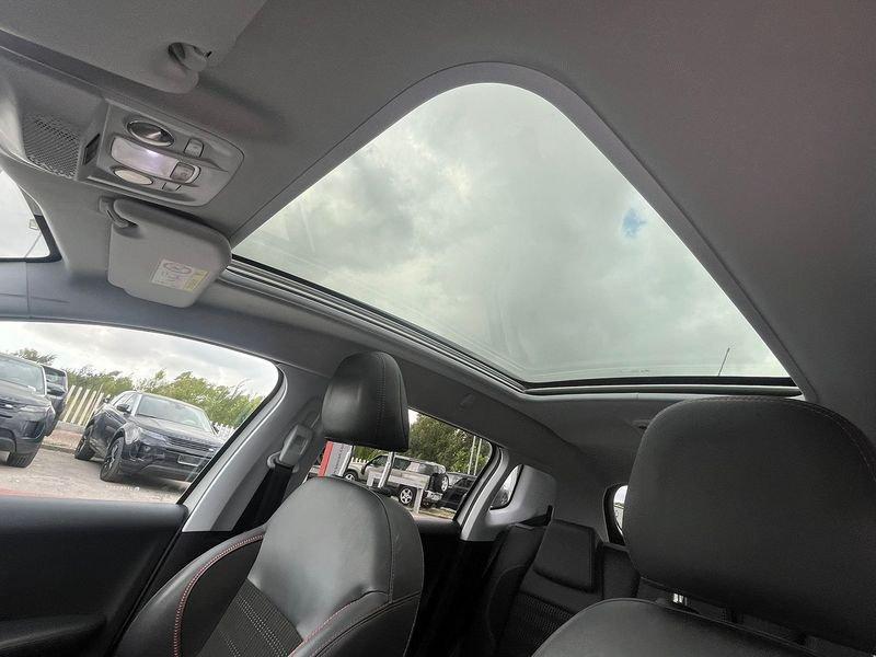 Peugeot 2008 1.2 PureTech Turbo 110cv GT Line EAT6 S&S