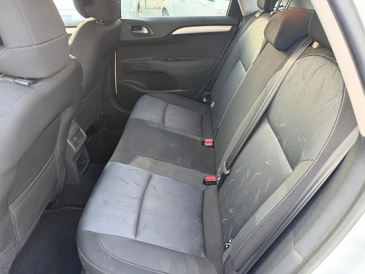 Citroen C4 1.6 HDi 90 Seduction-03/2014