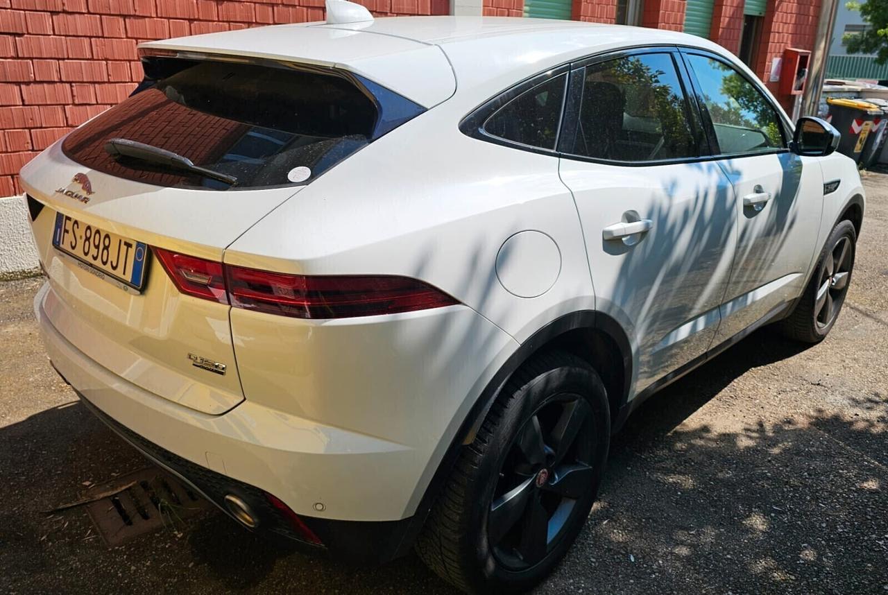 Jaguar E-Pace 2.0D 150 CV AWD aut. R-Dynamic