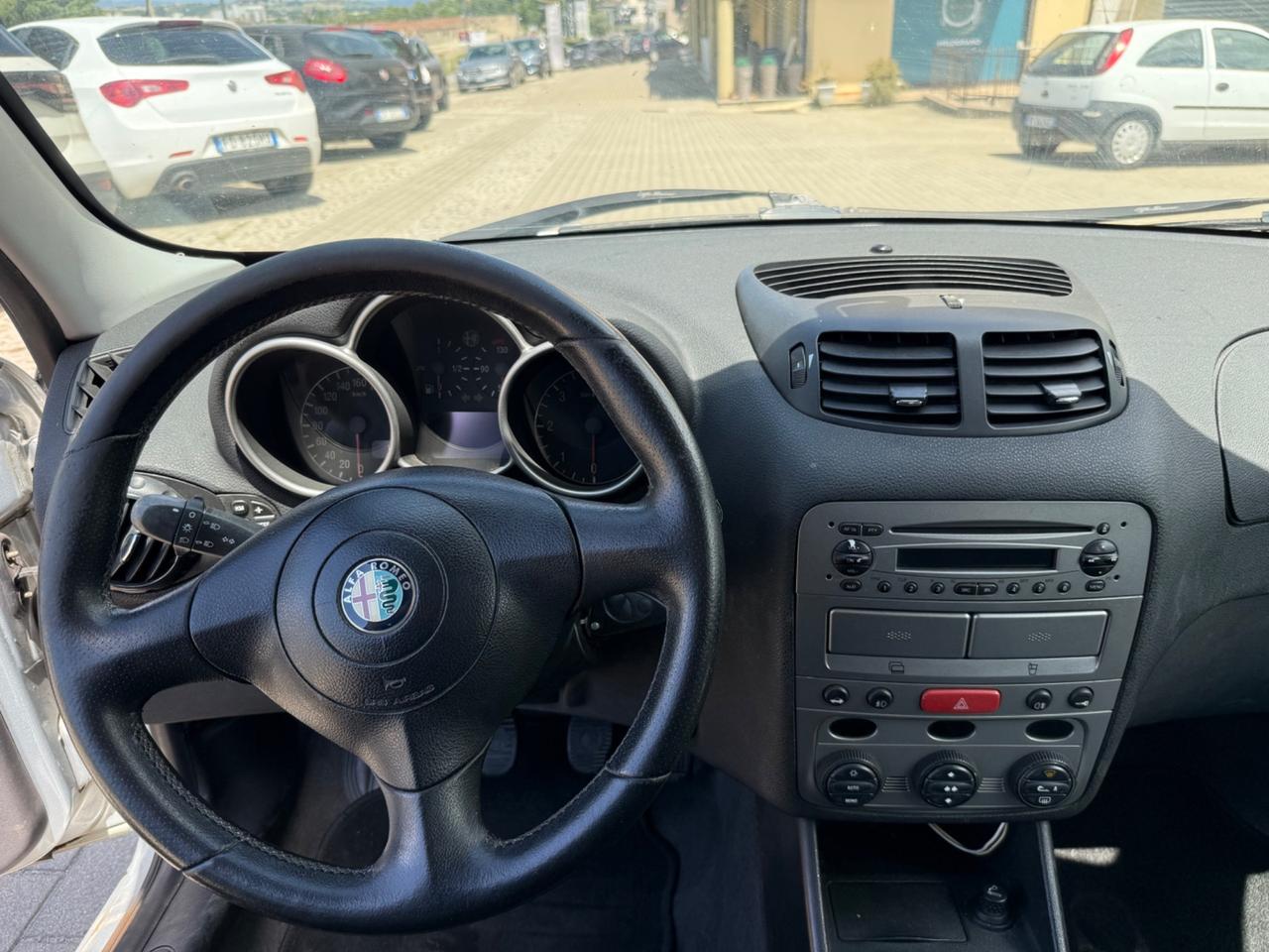 Alfa Romeo 147 1.9 JTD (115 CV) cat 5p. Distinctive