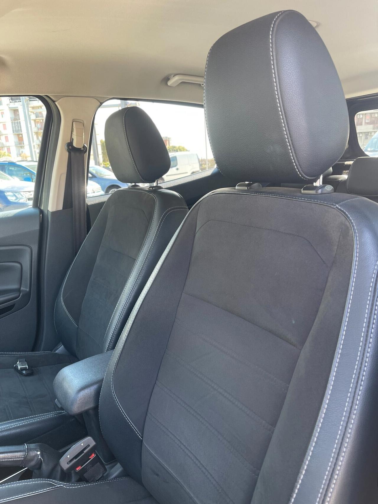 Ford EcoSport 1.5 TDCi ST-Line