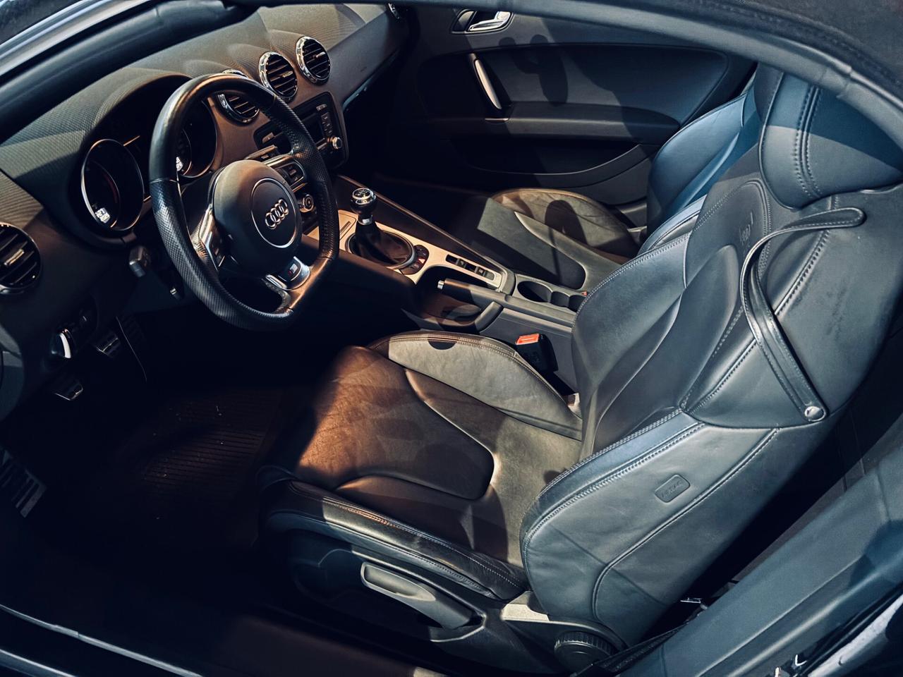 Audi TT Roadster 2.0 TDI quattro Advanced