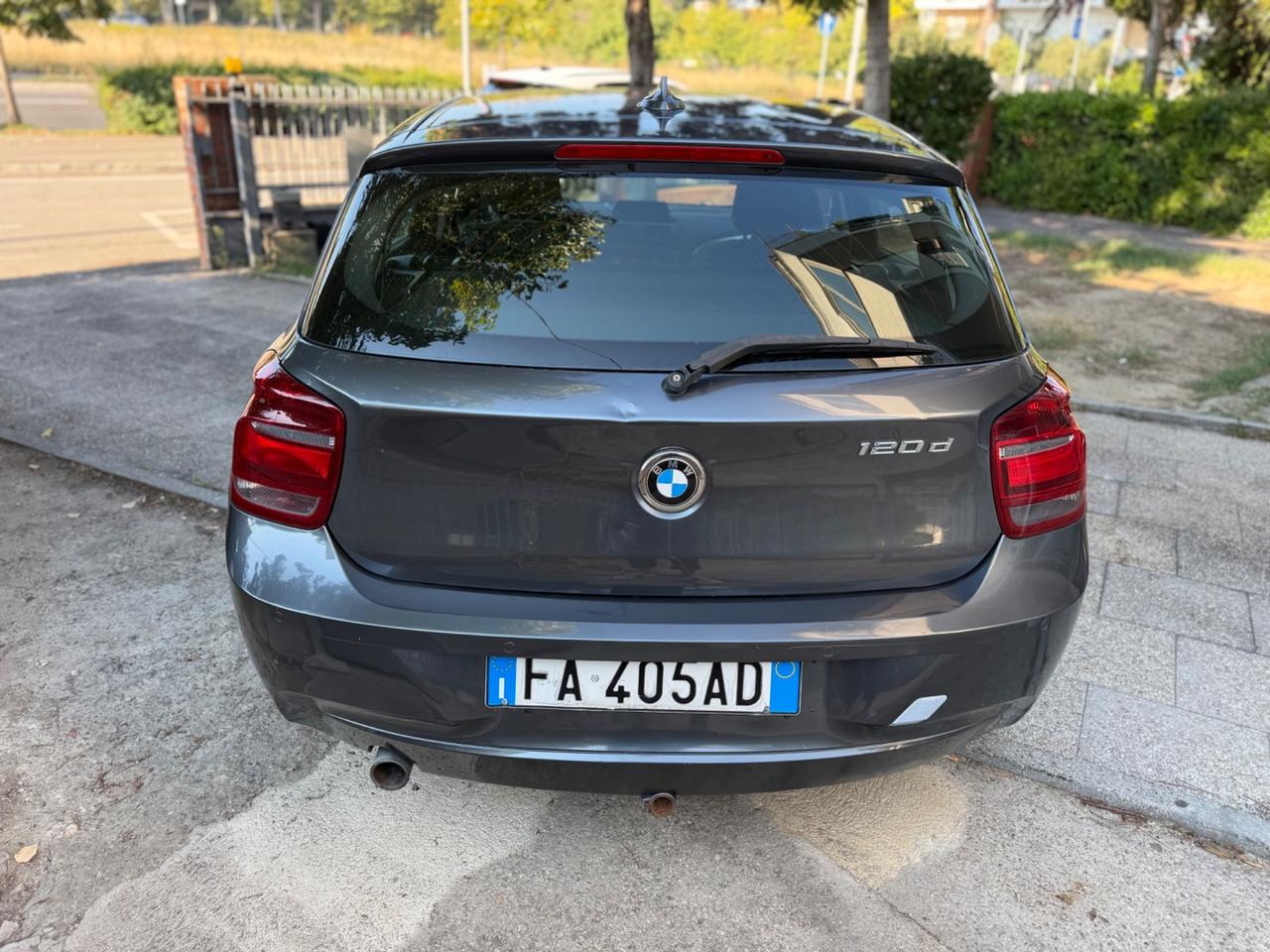 Bmw 120d 5p. Sport Gancio Traino