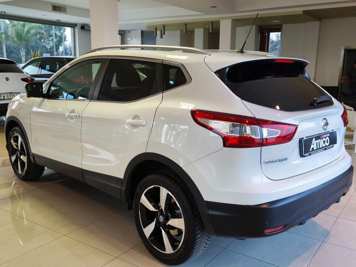 NISSAN Qashqai 1.6 dCi 2WD N-Connecta