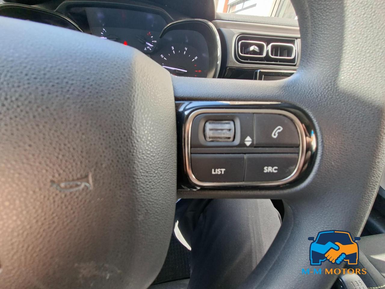 Citroen C3 1.2 neo patentati - unico proprietario perfetta !