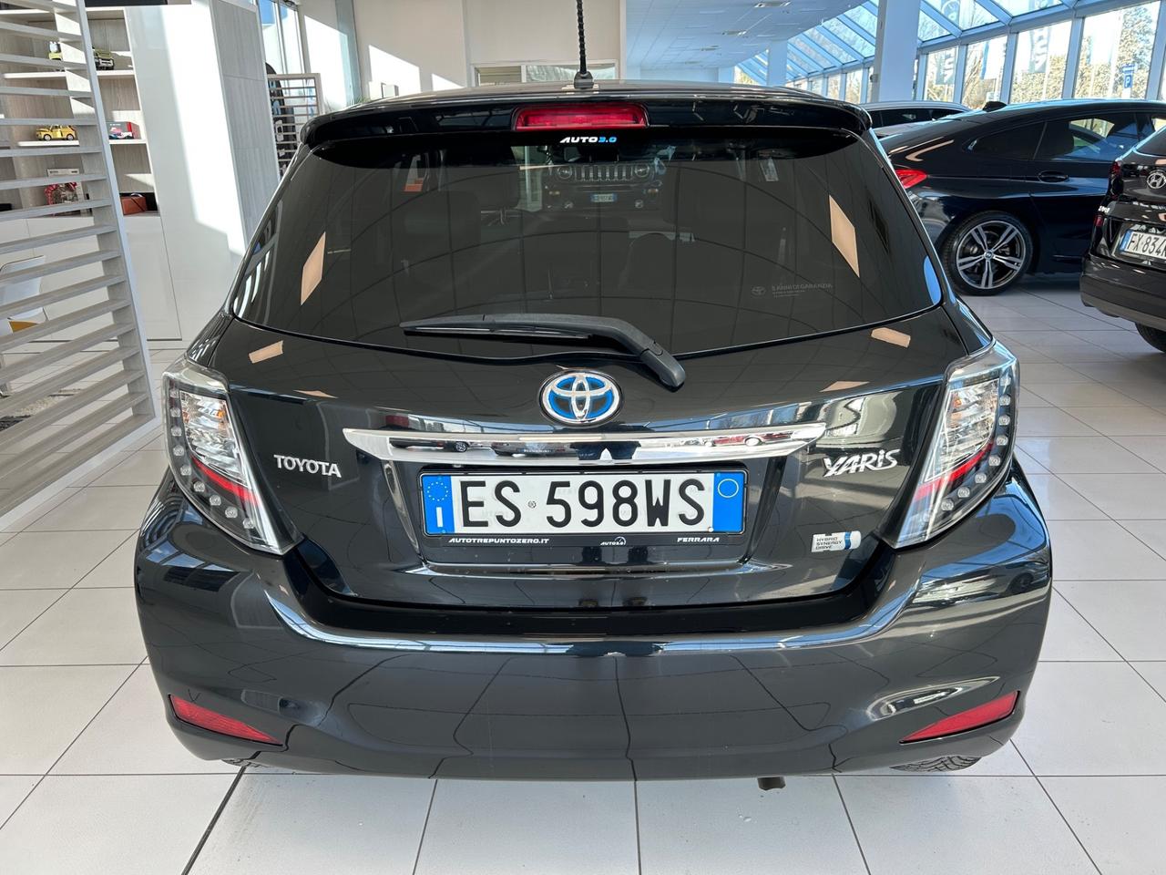 Toyota Yaris 1.5 Hybrid 5 porte Style Neopatentati