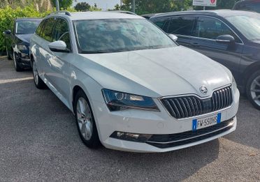 Skoda Superb 1.6 Cambio Automatico Neopatentati