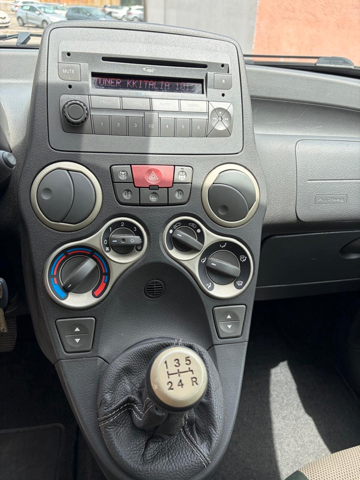 FIAT PANDA 1.3 MJT 4X4 CROSS "INTROVABILE"