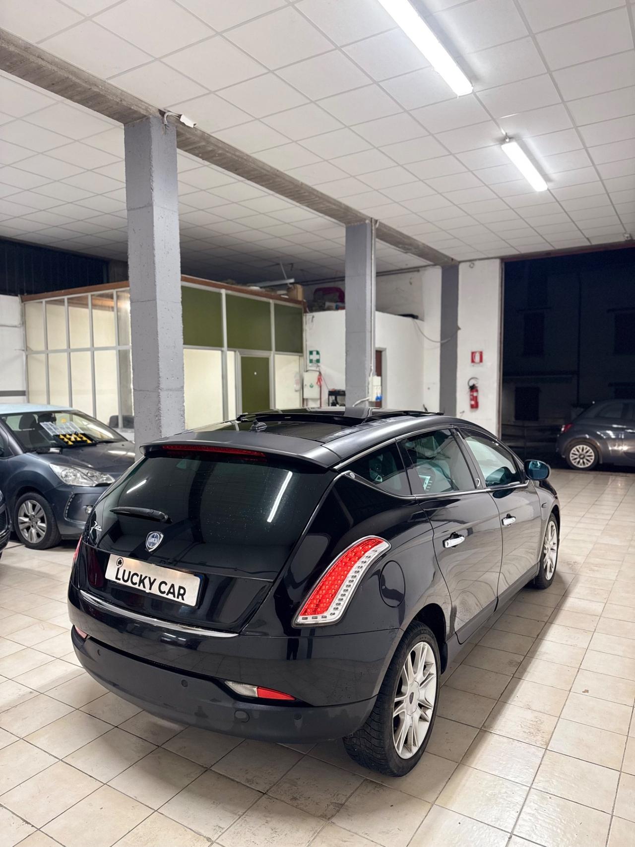 Lancia Delta 1.6 MJT DPF Platino