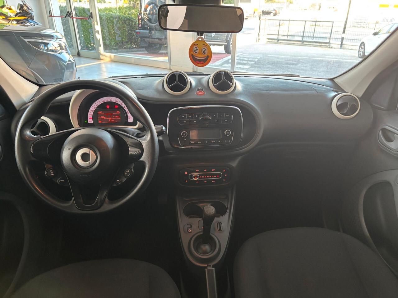 Smart ForFour 70 1.0 twinamic Youngster