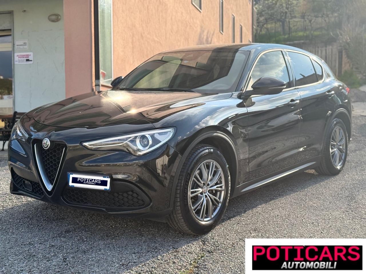 Alfa Romeo Stelvio 2.2 Turbodiesel 160 CV AT8 RWD Business