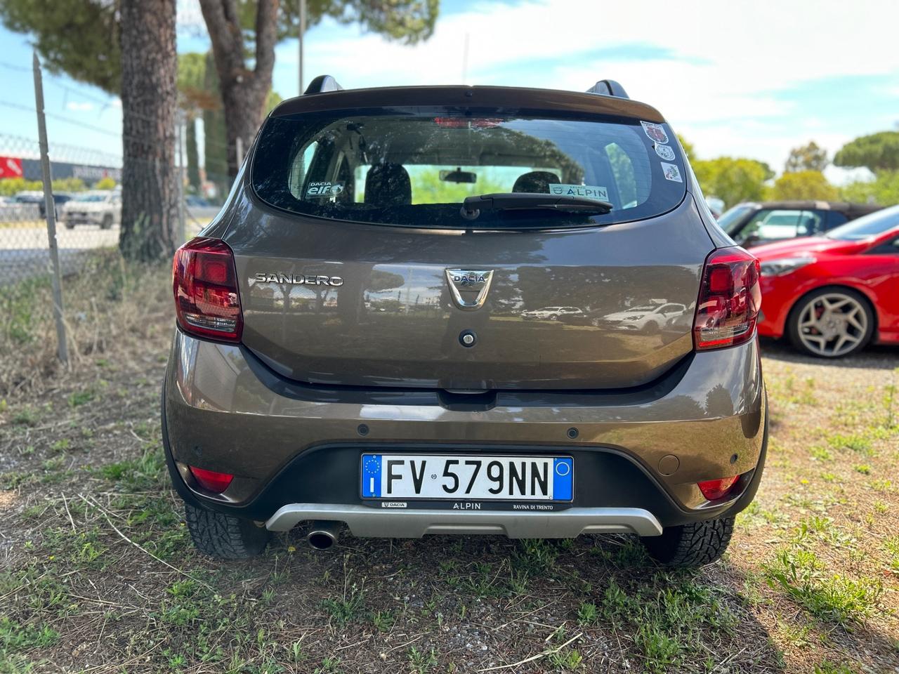 Dacia Sandero Stepway 0.9cc*NAVI*GPL FABBRICA*NEOPATENTATI*