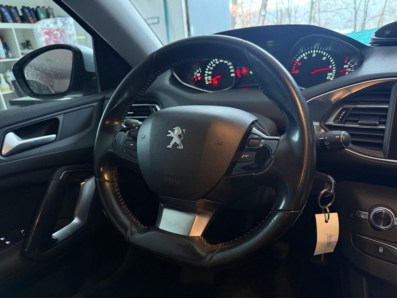 Peugeot 308 anno 2015 KM 130.000