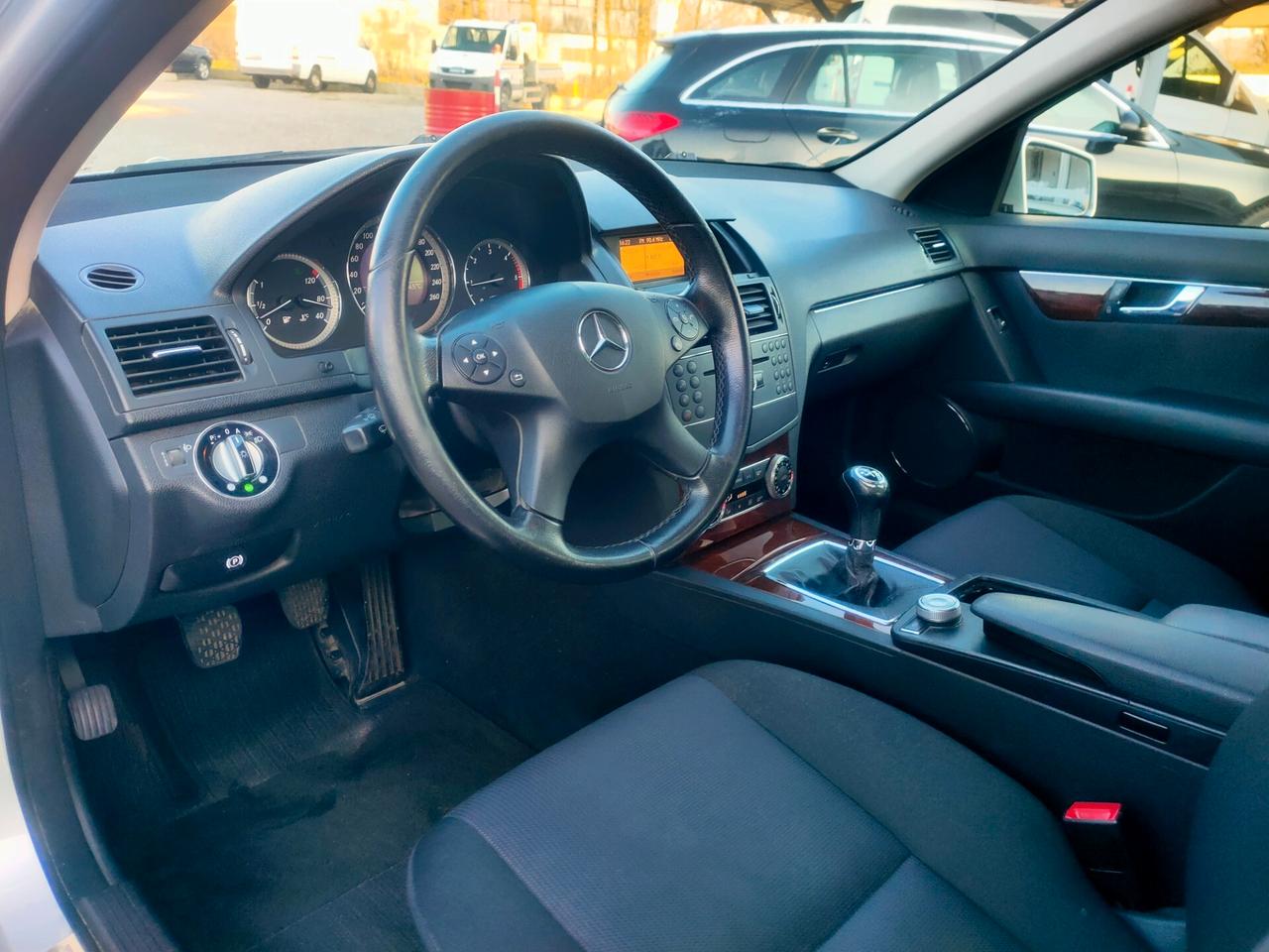 Mercedes-benz C 220 CDI S.W. Avantg.