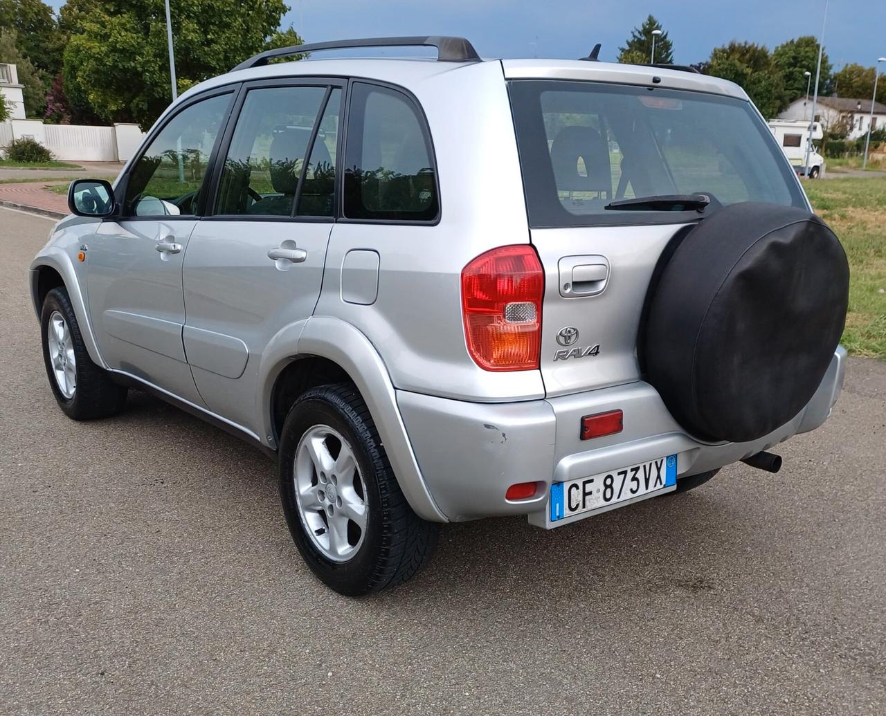 Toyota RAV 4 RAV4 2.0 Tdi D-4D cat 5 porte Sol