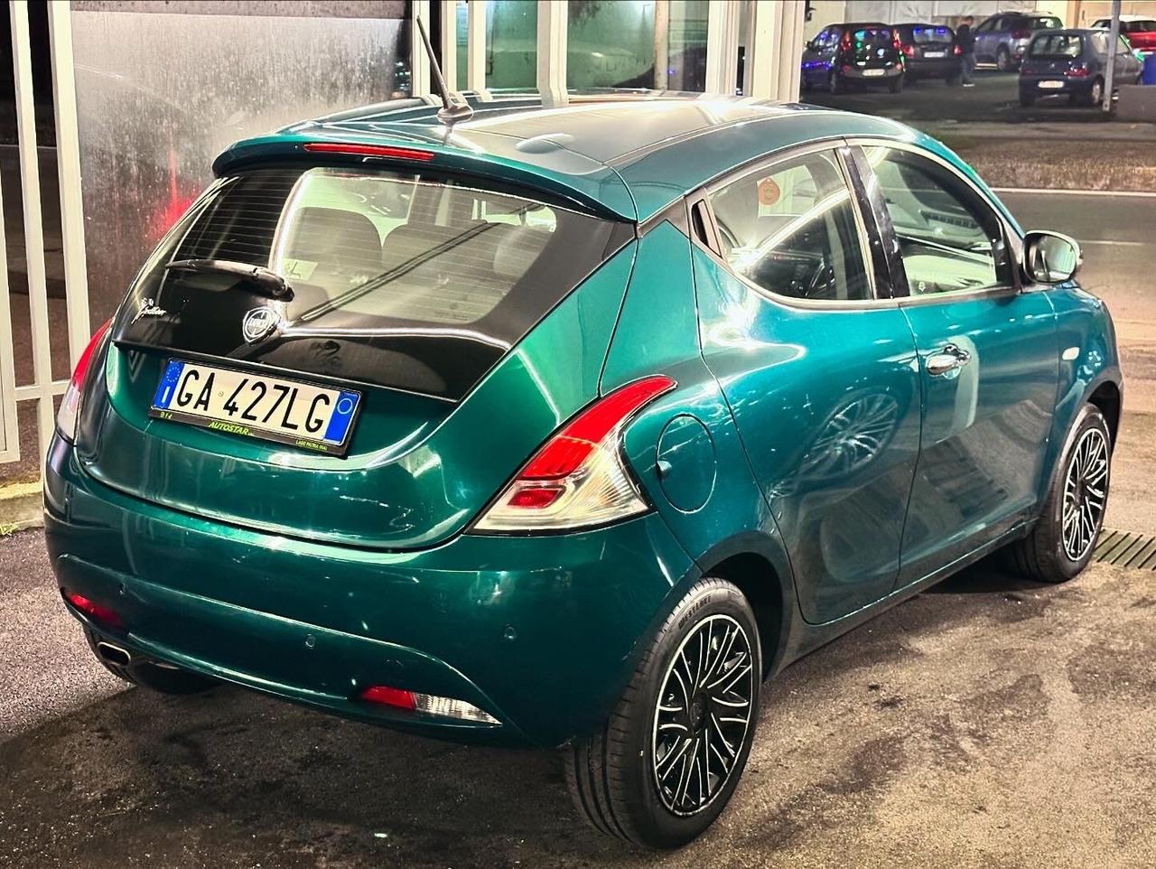 Lancia Ypsilon 1.2 69 CV 5 porte Platinum 2020