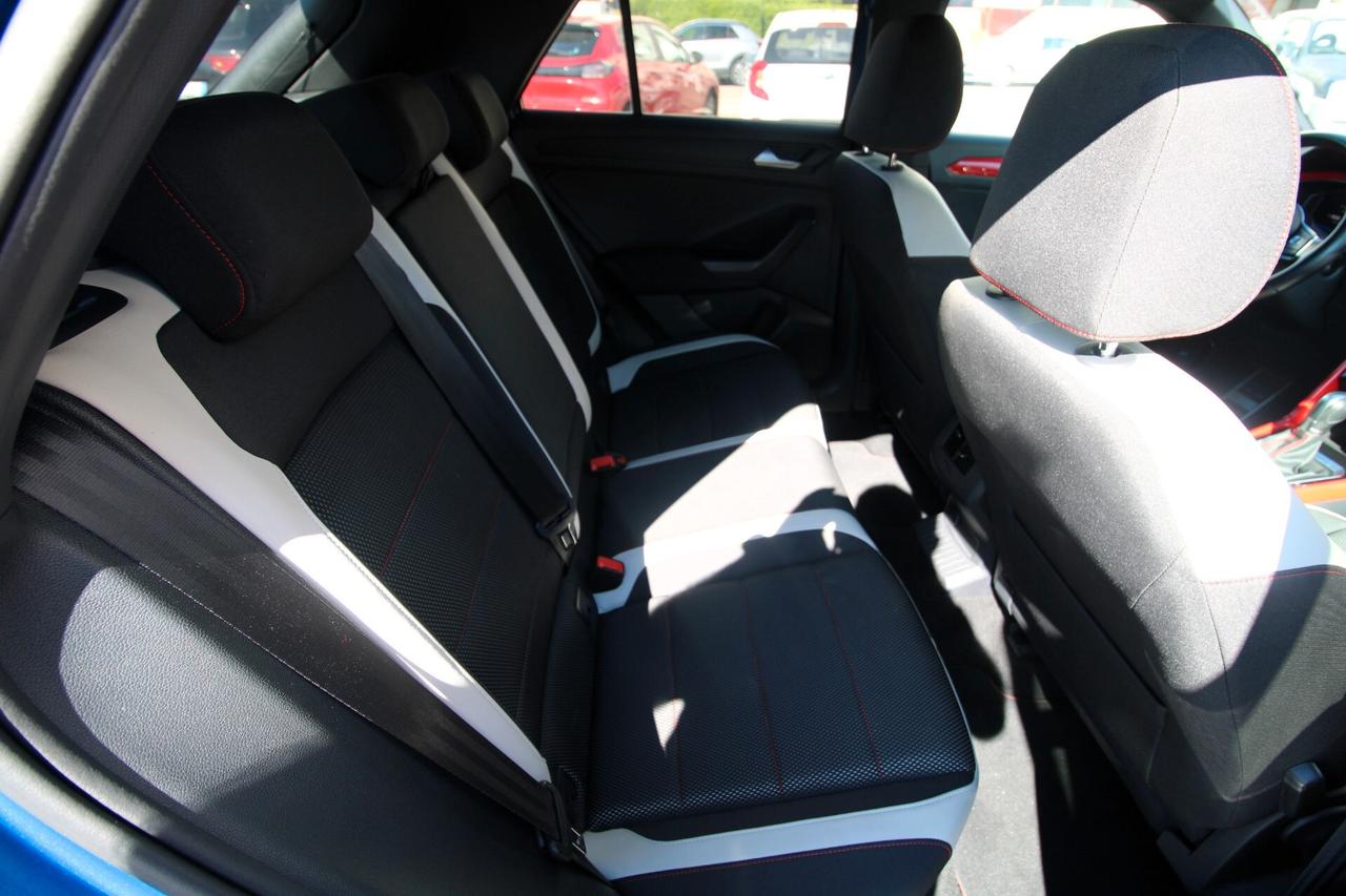 Volkswagen T ROC R LINE PLUS