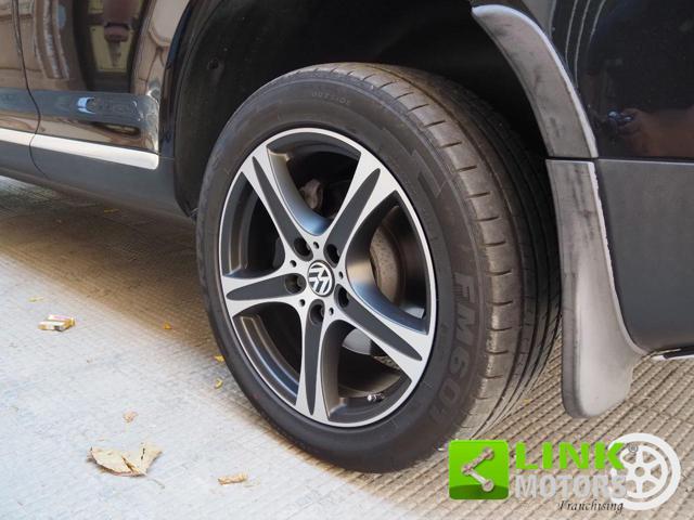 VOLKSWAGEN Touareg 3.0/240CV V6 TDI DPF tip. Executive