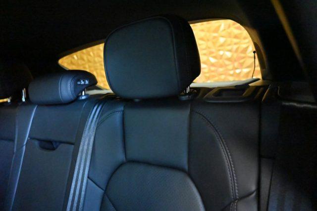 PORSCHE Macan New 2.0 PDK 265CV PCM TET.LED 21"RADAR GANCIO FULL