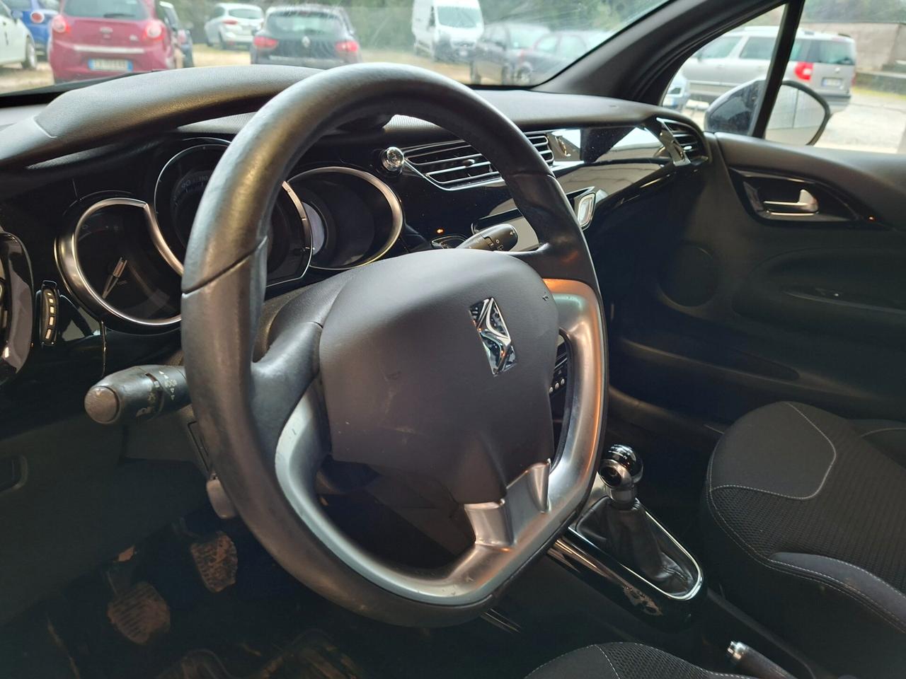 Ds DS3 3 1.2 VTi 82 So Chic