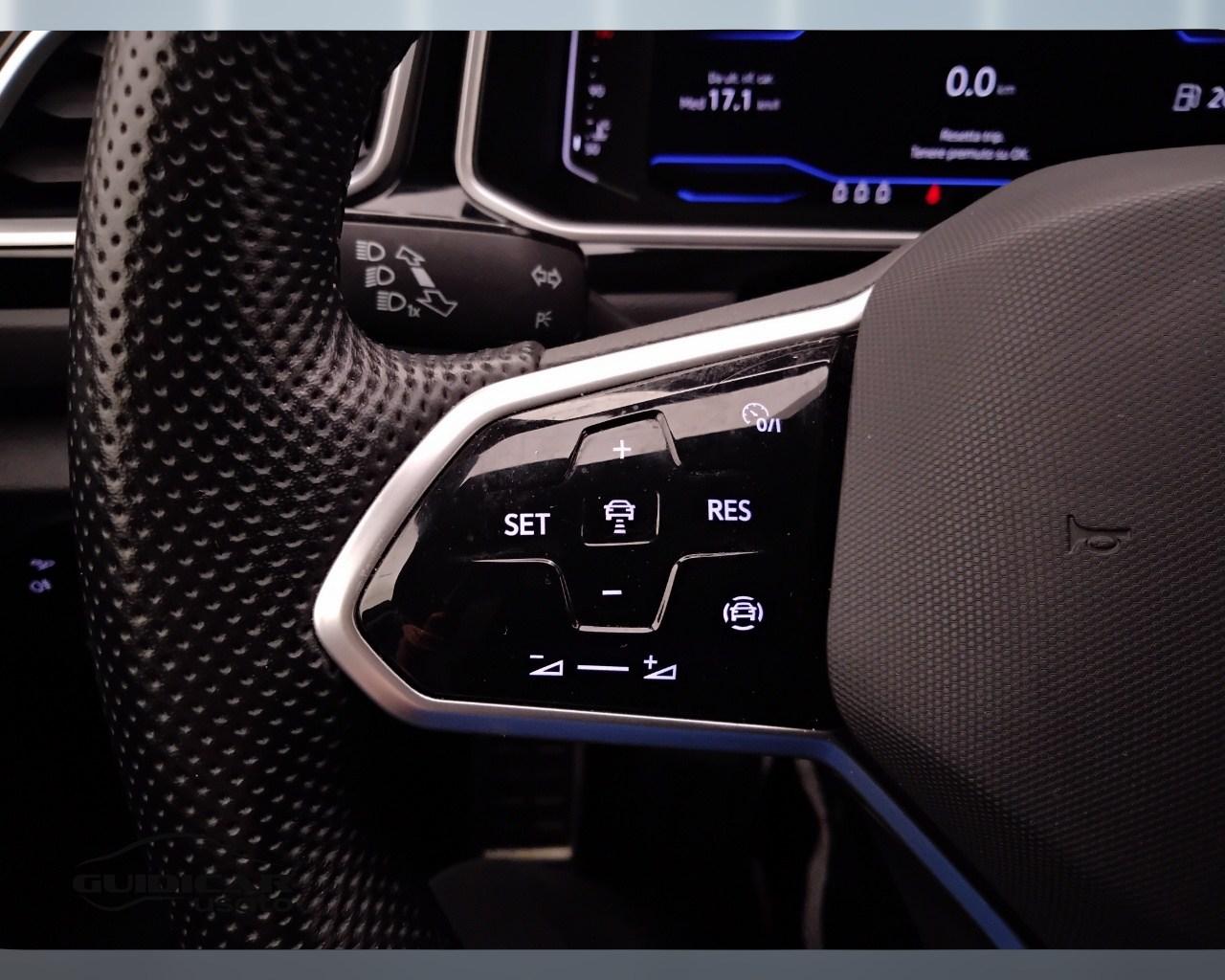 VOLKSWAGEN T-Roc I 2022 - T-Roc 2.0 tdi R-Line 115cv