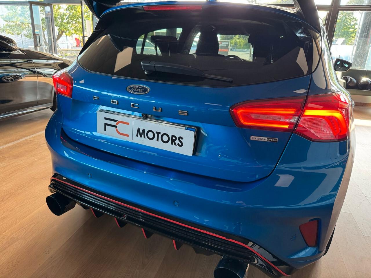 Ford Focus 1.0 EcoBoost Hybrid ST-Line