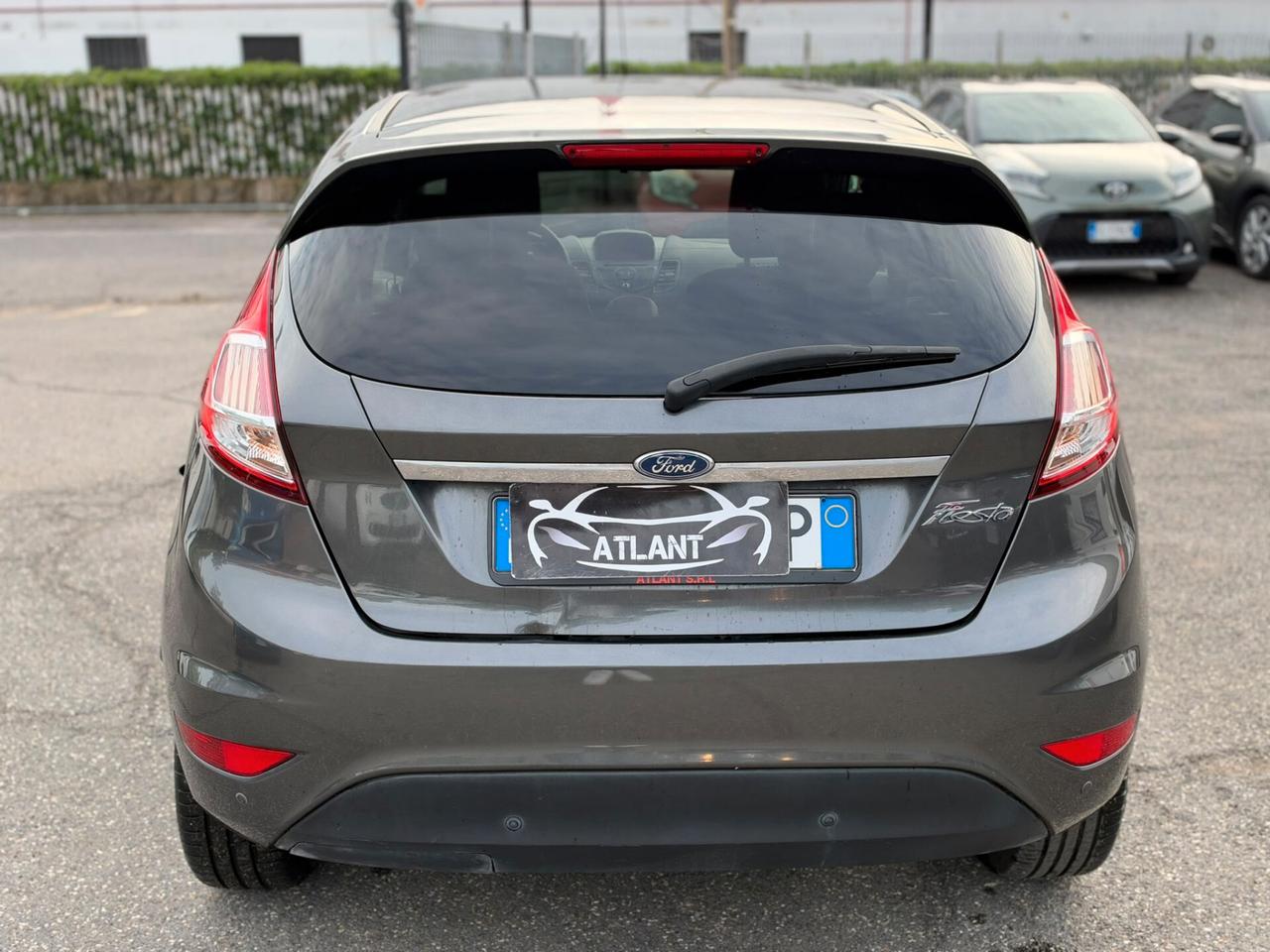 Ford Fiesta 1.4 5 porte Bz.- GPL NO FINANZIAMENTO