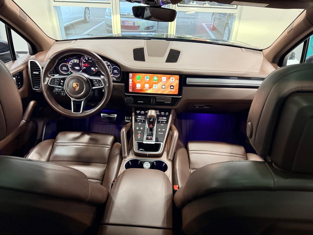 Porsche Cayenne 3.0 V6 1 PROPRIETARIO "BURMESTER"