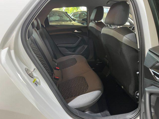 AUDI A1 SPB 25 TFSI S line edition "17 Sline /CarPlay/Park
