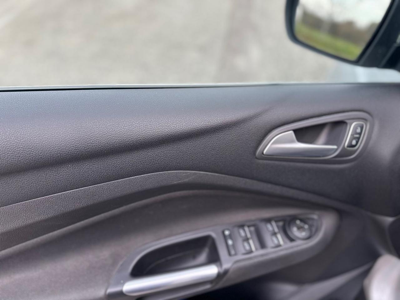 Ford C-Max Titanium 1.0 EcoBoost #7989