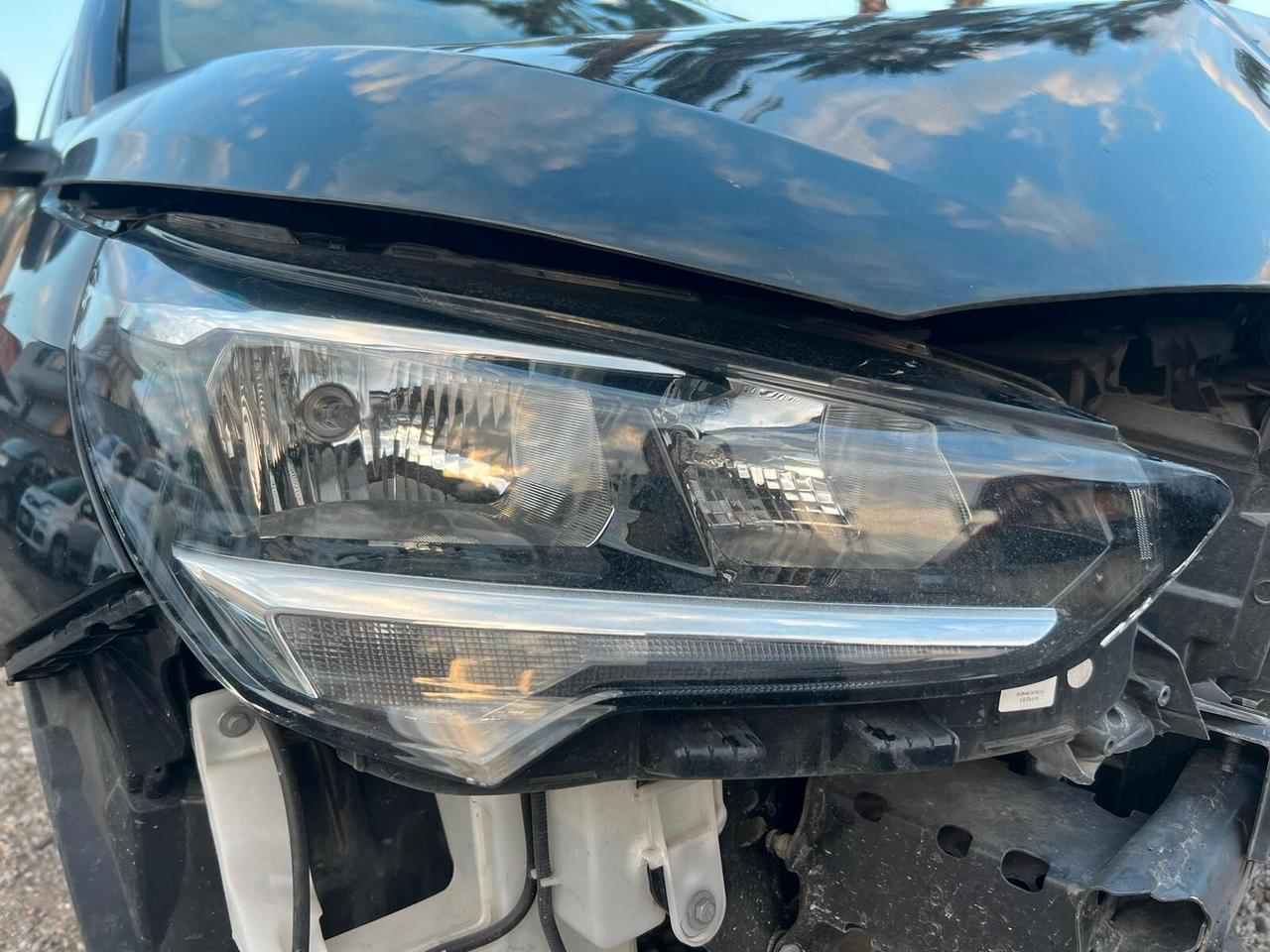 Opel Corsa 1.2 Blitz Edition