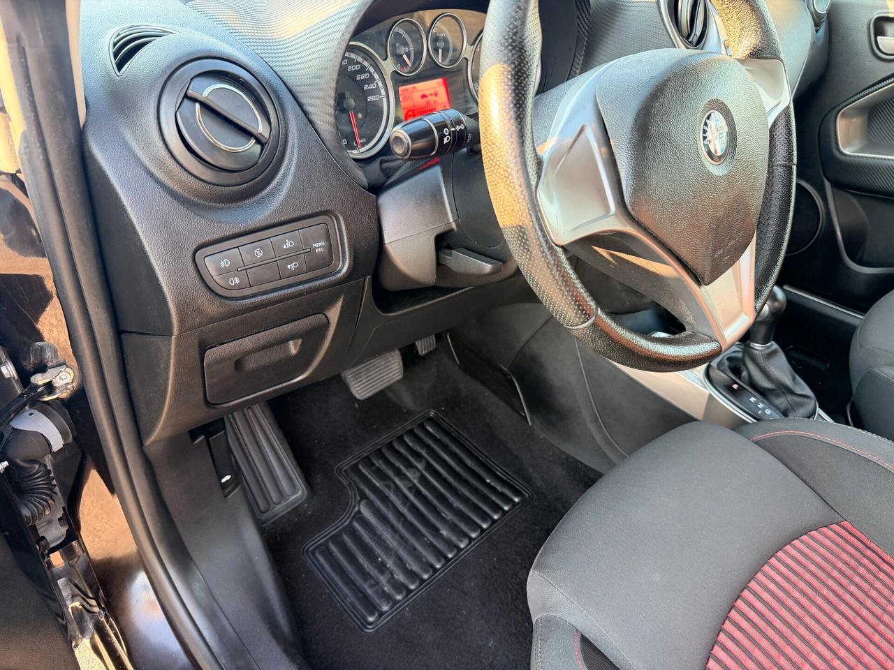 Alfa Romeo MiTo 1.4 Multiair Turbo GPL 135Cv TCT AUTO, DNA