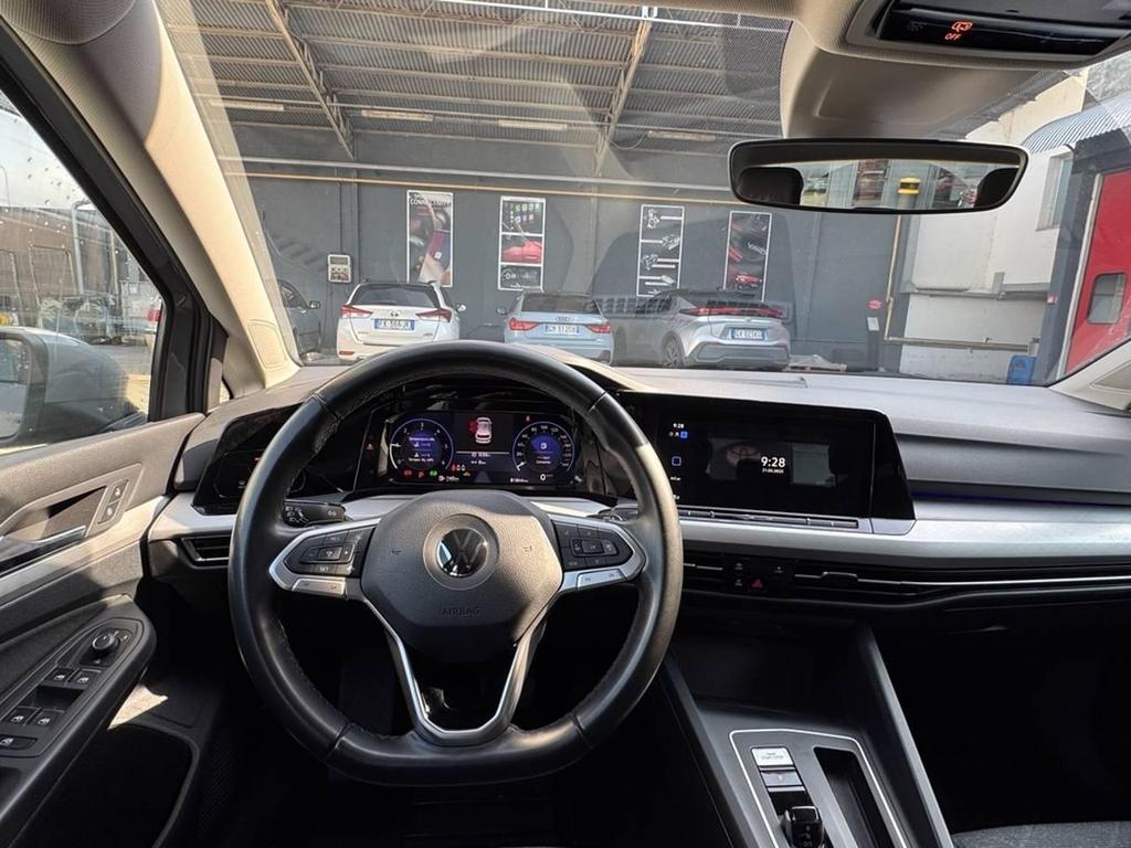 Volkswagen Golf 2.0 TDI SCR Life DSG