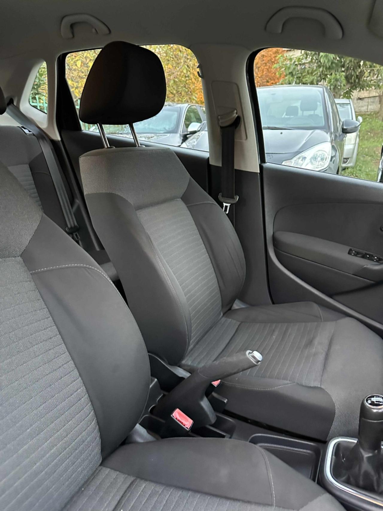 Volkswagen POLO 1.4 5P COMFORTLINE NEOPAT KMCERT